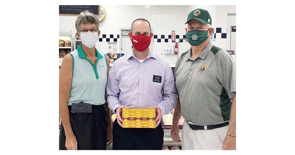 Host Lions to sponsor lunch for district golfers